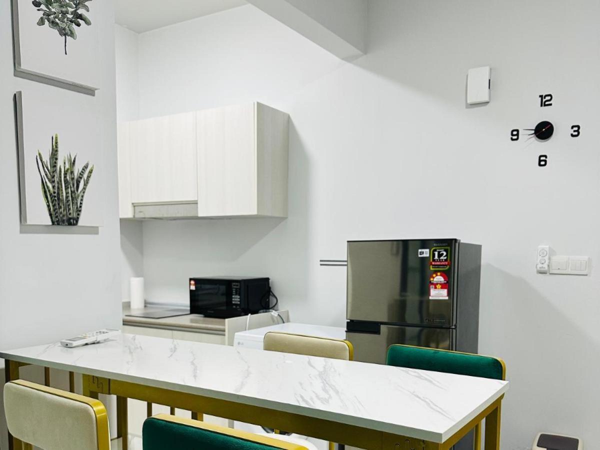 Botiza Suites At Jesselton Quay 亞庇 外观 照片