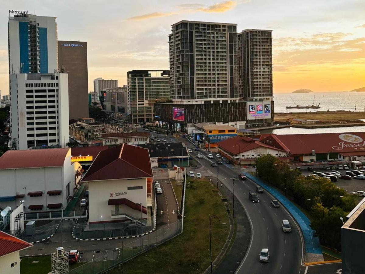Botiza Suites At Jesselton Quay 亞庇 外观 照片